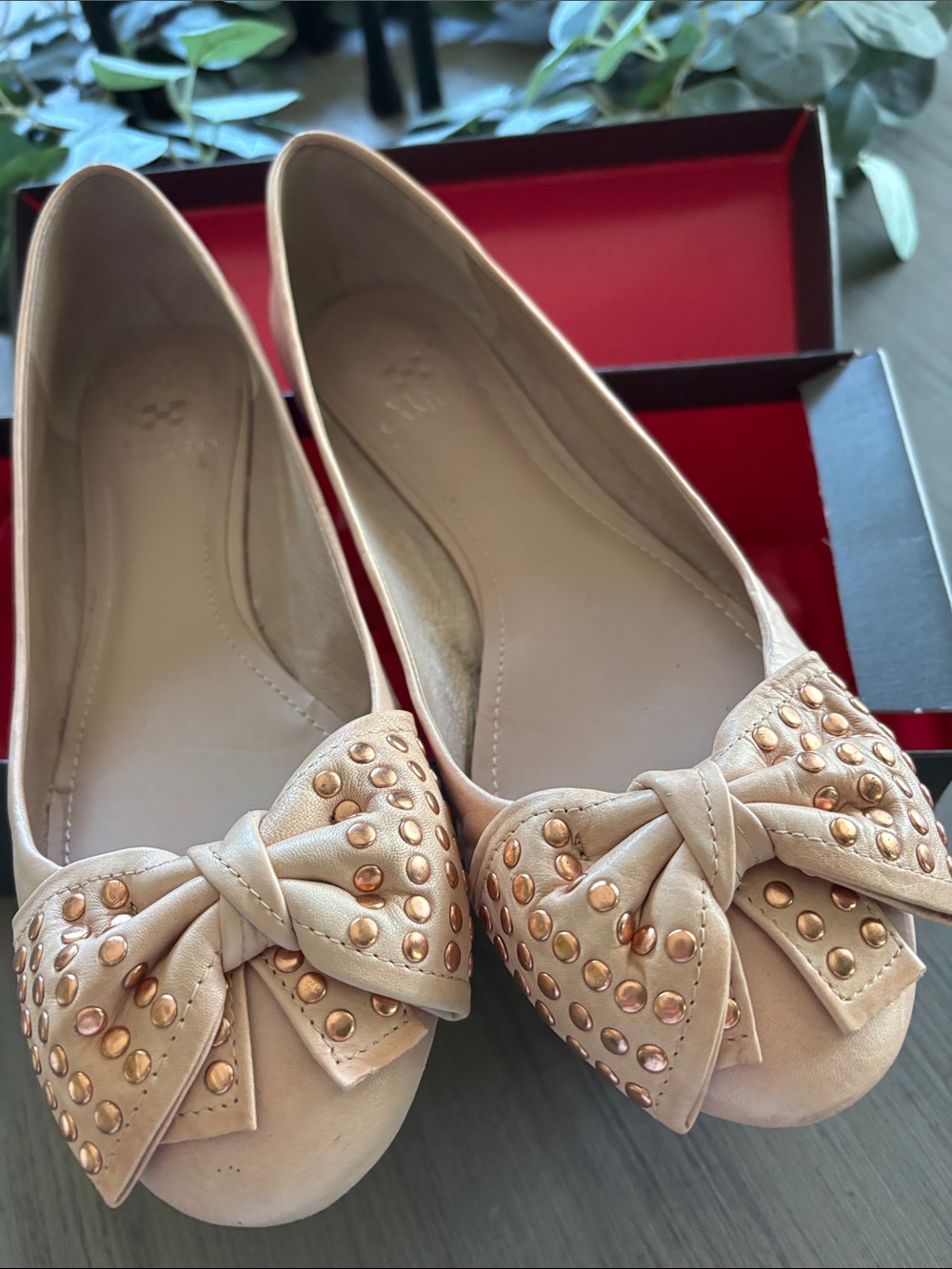 Vince Camuto Coral Rose Bow Studded Ballet Flats